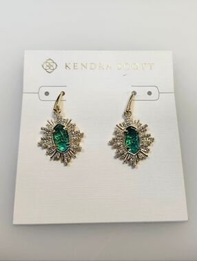 NWT Kendra Scott Gold Grayson Sunburst Drop Earrings in Green Glass